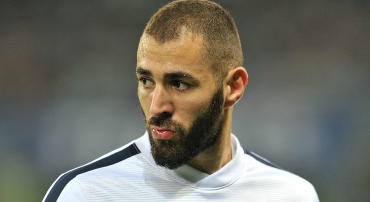 Benzema « Mbappé est un très bon joueur…il faut lui laisser le temps. »