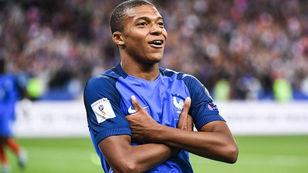 BulgarieFrance - Kylian Mbappé seul joueur du PSG titulaire d'après la presse