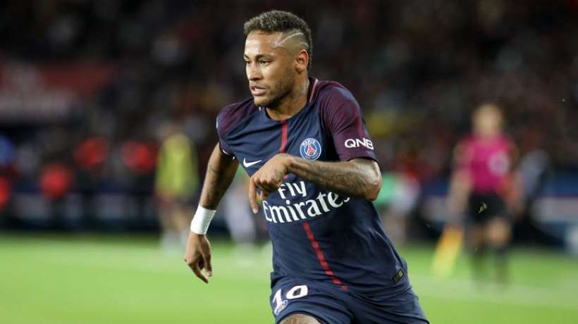 Neymar va à Barcelone pendant son repos, un média catalan parle de regret et malheur au PSG