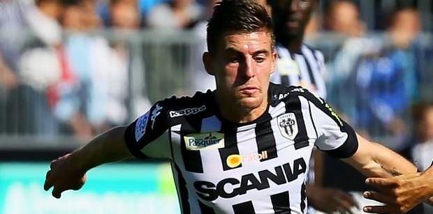 Angers/PSG : Santamaria "On n'a pas su les stopper"