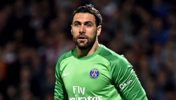 Sirigu Ce n'était pas à Henrique de m'appeler...mais je ne reprocherai jamais rien au PSG