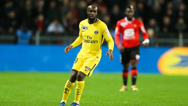 Lassana Diarra impressionne le PSG et il y a l'espoir qu'il soit à 100% contre le Real Madrid, selon RMC