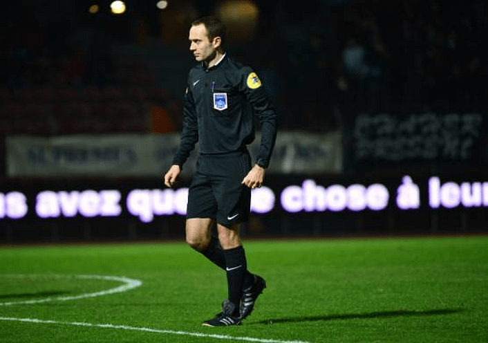 PSG/Strasbourg - L'arbitre de la rencontre a été désigné, pas beaucoup de cartons et la première avec Paris  