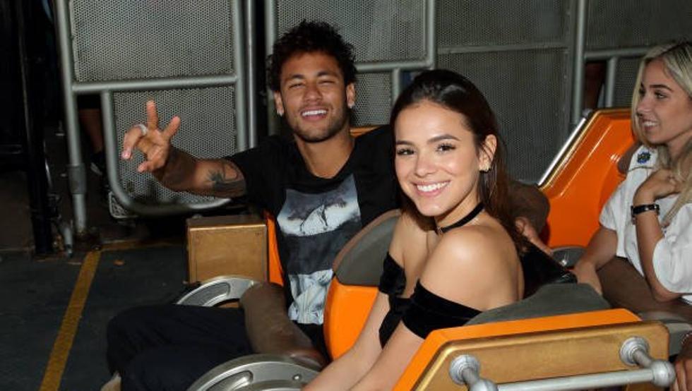 Bruna Marquezine souhaiterait rester en France pour Neymar, d'après O Dia