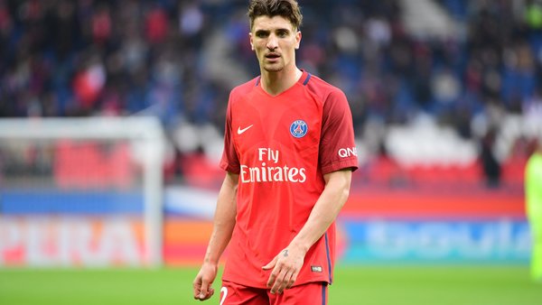 Thomas Meunier provoque la colère de supporters du PSG en aimant les tifos de l'OM contre Salzbourg