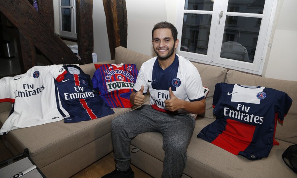 Malik Bentalha supporter PSG