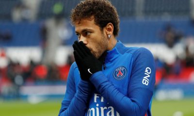 Alain Roche aPar moments, Neymar n'a pas cette générosité...Il n'a pas encore gagné le coeur des gens