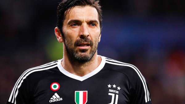 L'agent de Gianluigi Buffon l'annonce Nous serions heureux que Gigi vienne à Paris la saison prochaine