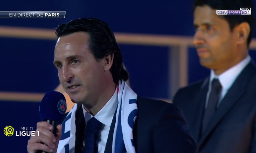 Unai Emery + Al Khelaifi hommage PSG