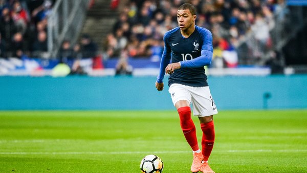 L'Equipe de France s'impose très difficile contre l'Australie avec un Mbappé moyen