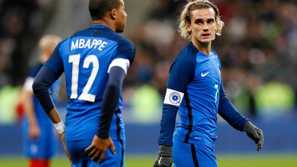 FrancePérou - Les Bleus finalement annoncés en 4-2-3-1, toujours avec Mbappé