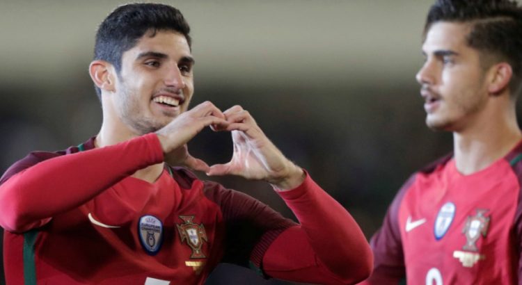 Gonçalo Guedes a inscrit un joli doublé lors de la victoire du Portugal contre l'Algérie