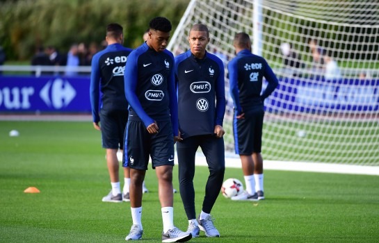 France/Danemark – L’équipe probable des Bleus d’après RMC : avec Kimpembe, sans Mbappé