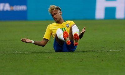 Neymar faute subie