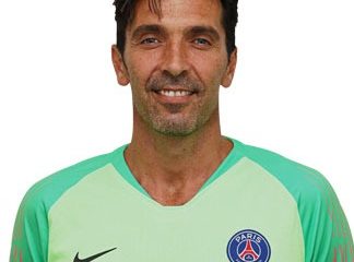 Gianluigi Buffon gardien Paris Saint-Germain (PSG)