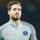 Kevin Trapp bien décidé à rester au PSG et ce dans la bonne humeur, explique Le Parisien