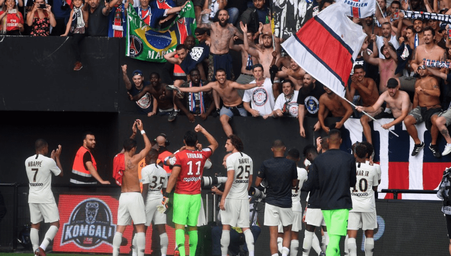 Les images du PSG ce samedi : Victoire à Guingamp dans la souffrance