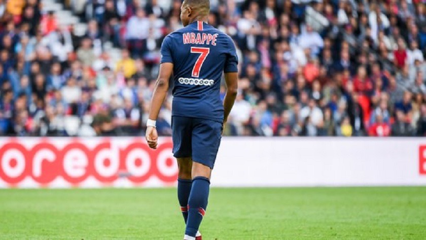 Mbappé s'excuse pour son geste qui gâche notre belle victoire et remercie le Collectif Ultras Paris