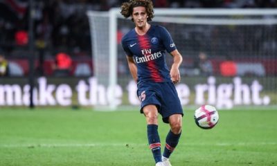 Mercato - L'AC Milan aussi compte profiter de la situation contractuelle de Rabiot, selon Tuttosport