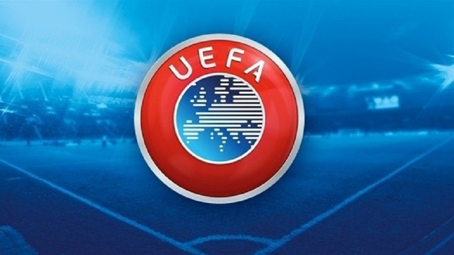 L'UEFA annonce une enquête pour les incidents de PSG/Belgrade, mais pas de huis-clos à cause des fumigènes