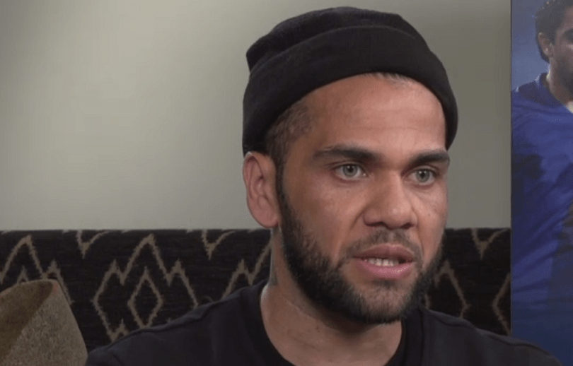 Dani Alves "Mbappé devient un des joueurs historiques...je peux l'aider"