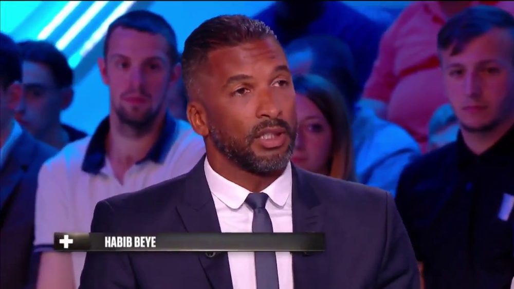 Habib Beye: "Manchester United? On est face à une équipe de très haut niveau"  