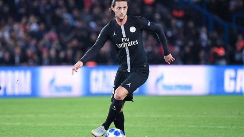 Véronique Rabiot fait le point, annonce l'envie de départ de son fils, explique la situation et répond aux critiques