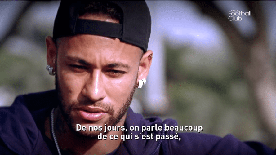 Neymar répond aux louanges du roi Pelé et se défend des critiques sur ses supposées simulations