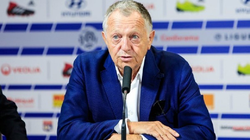 Aulas avoue que le tacle de Fekir "est sévère", mais justifie la décision de l'arbitre avec une bonne dose de mauvaise foi