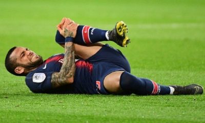 Dani Alves souffre d'une "lésion" et est remplacé en Seleçao pour la trêve de mars