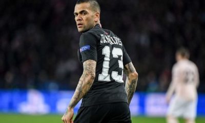 Dani Alves se moque encore d'une rumeur sur sa prolongation de contrat au PSG