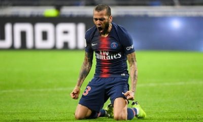 Dani Alves "Cette sélection est une récompense...Je vais rendre la confiance que l'on a mise en moi"