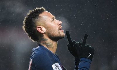 Le père de Neymar annonce qu'il discute avec le PSG d'une prolongation de contrat !