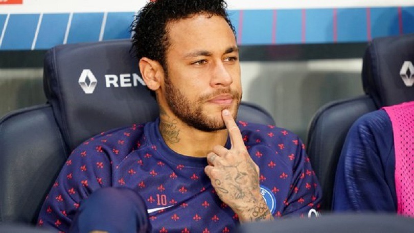 Neymar "On doit être plus des hommes sur le terrain...Les jeunes n'écoutent pas"