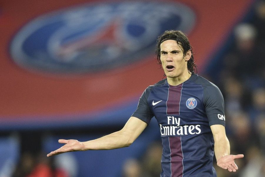 Cavani revient sur l'affaire du "Pénalty Gate" et rejette la faute sur Unai Emery