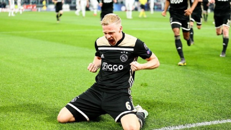 Exclu - Il y a eu plusieurs rencontres entre le PSG et Van de Beek ces derniers jours