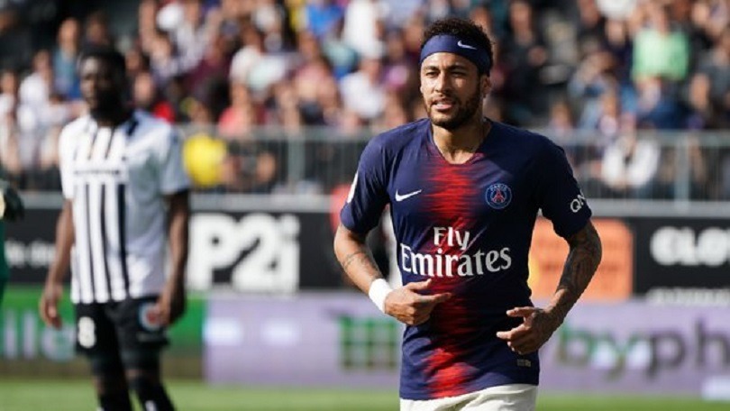 France Football demande une réduction de la suspension de Neymar