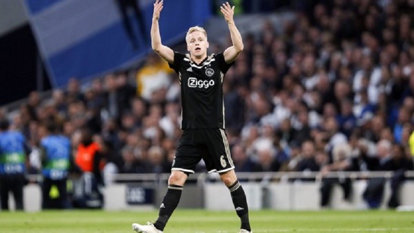 Mercato - L'agent de Van de Beek maintient le suspense sans cacher que Naples est intéressant