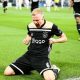 Mercato - Le PSG avance sur la piste Van de Beek, selon Canal+