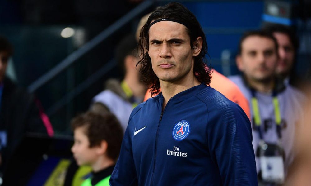 Le PSG favorable à une prolongation de Cavani avec un Leonardo qui va reprendre la main, révèle RMC