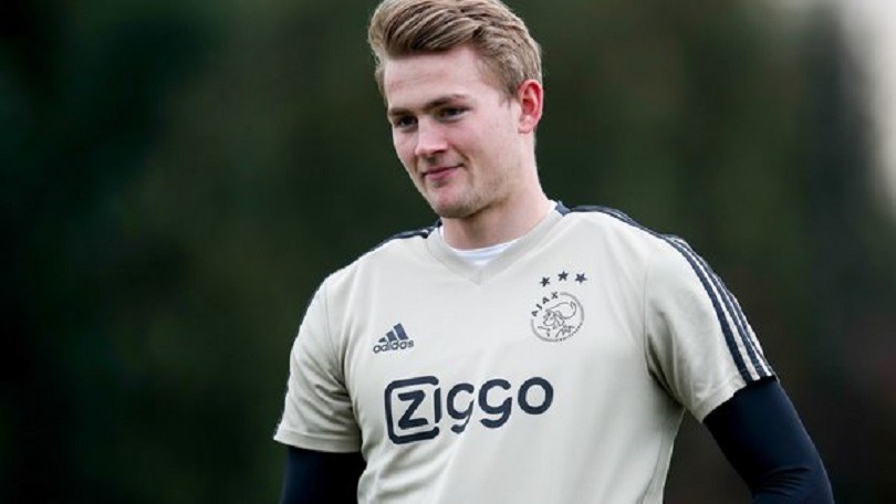 Mercato - De Ligt fait le point Le plus important est d'avoir un vrai rôle et de jouer beaucoup