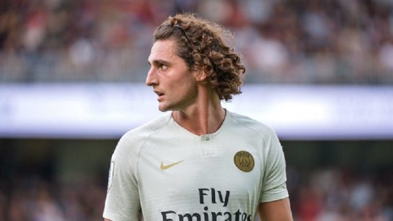 Rabiot a pensé à une prolongation au PSG, son entourage veut un départ selon Téléfoot  