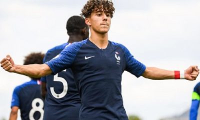 Le PSG va "accélérer" pour les signatures d'un contrat professionnel d'Aouchiche et Kouassi après le mercato, selon Goal