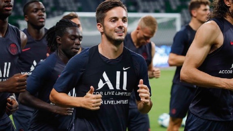 Sarabia "Neymar s'entraîne bien et je crois qu'il est concentré malgré tout ce qui passe autour de lui"