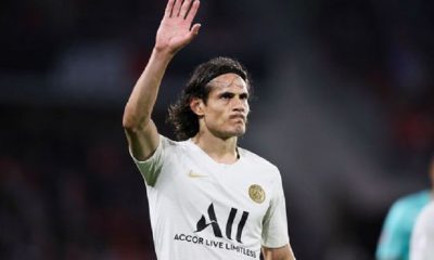 Cavani et le PSG n'ont pas encore discuté d'une prolongation de contrat, indique Le Parisien