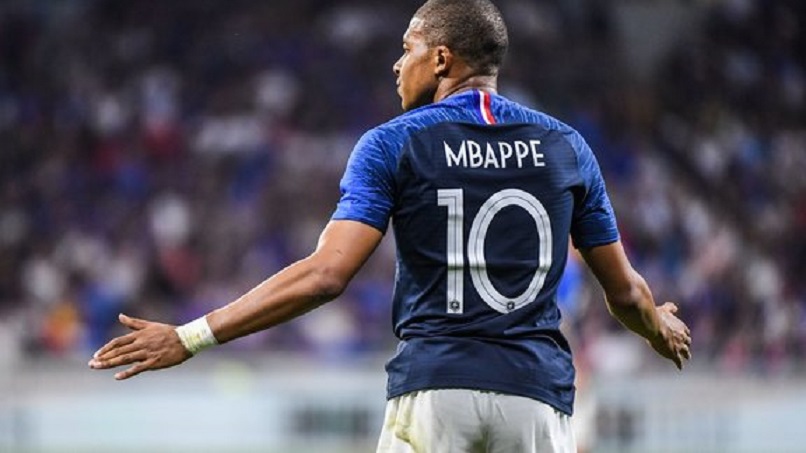 Le PSG a écrit à l'Equipe de France pour demander à ce que Mbappé ne joue pas face à l'Islande, selon RMC Sport