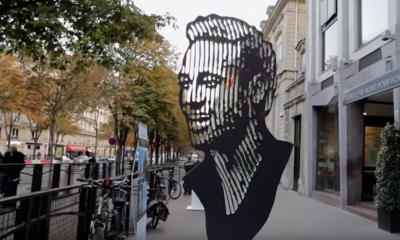 Une sculpture de Neymar est exposée sur l'avenue George V