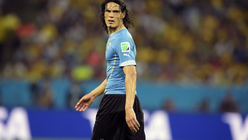 Cavani est parmi les joueurs pré-sélectionnés avec l'Uruguay pour la trêve de novembre