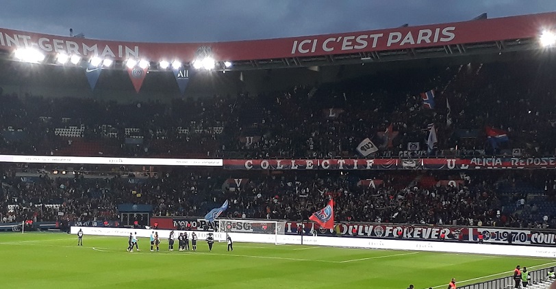 PSG/Angers - Vu du Parc : bonne ambiance et discussions lors d'une belle victoire