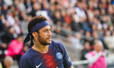 Michel Bastos "Neymar sait qu'il doit changer des choses...Il est concentré sur le football"